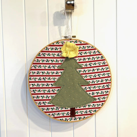 Vintage Appliqué Fabric Christmas Tree - Wall/Door Décor